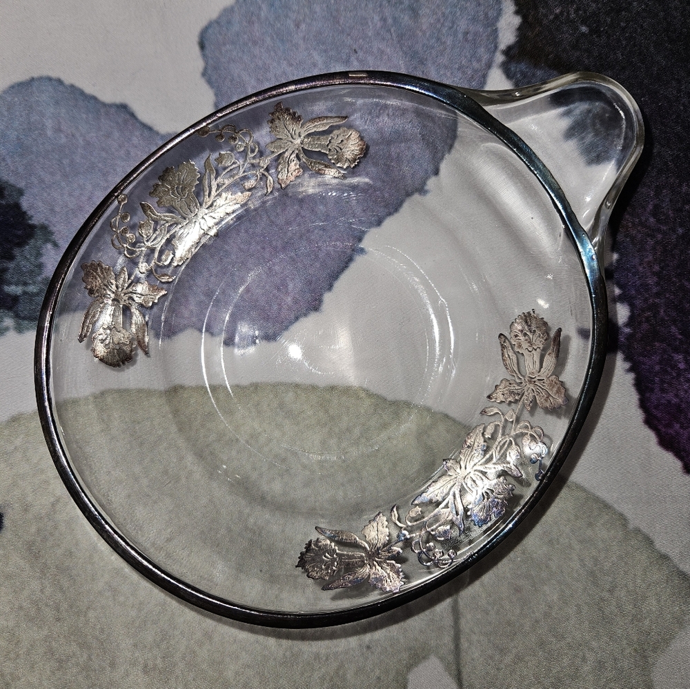 Silver overlay detailed glass candy bowl/trinket dish